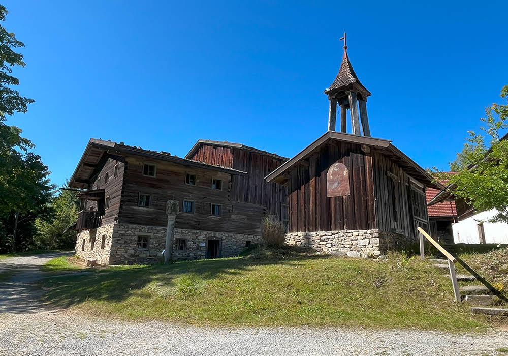 das-dreiburgensee-museumsdorf-ansicht-4