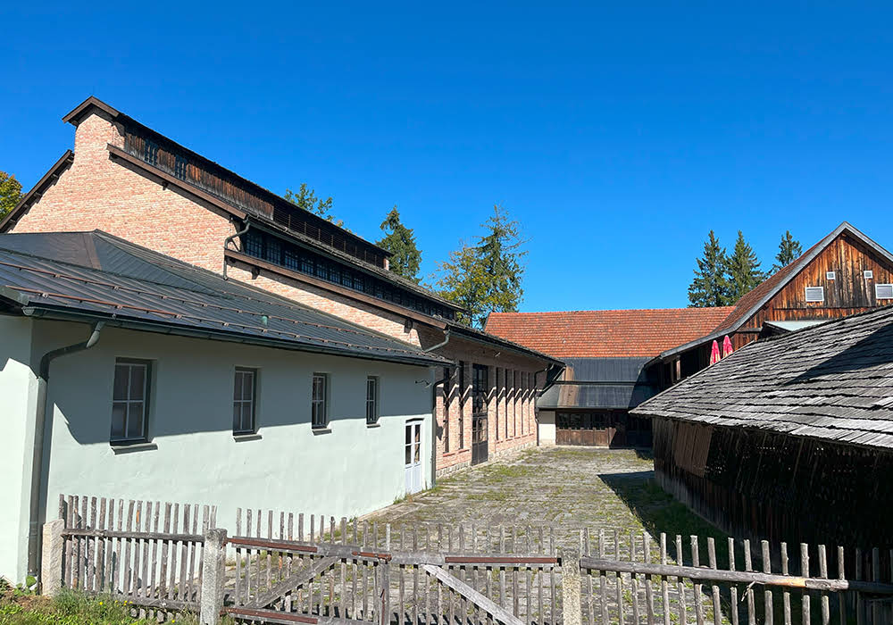 das-dreiburgensee-museumsdorf-ansicht-5